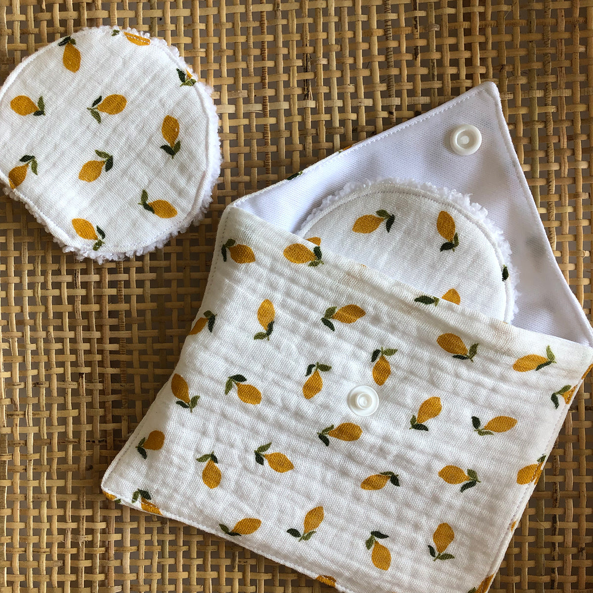 Coussinets d'allaitement et sa pochette de rangement - Limonade Julifeisgreen