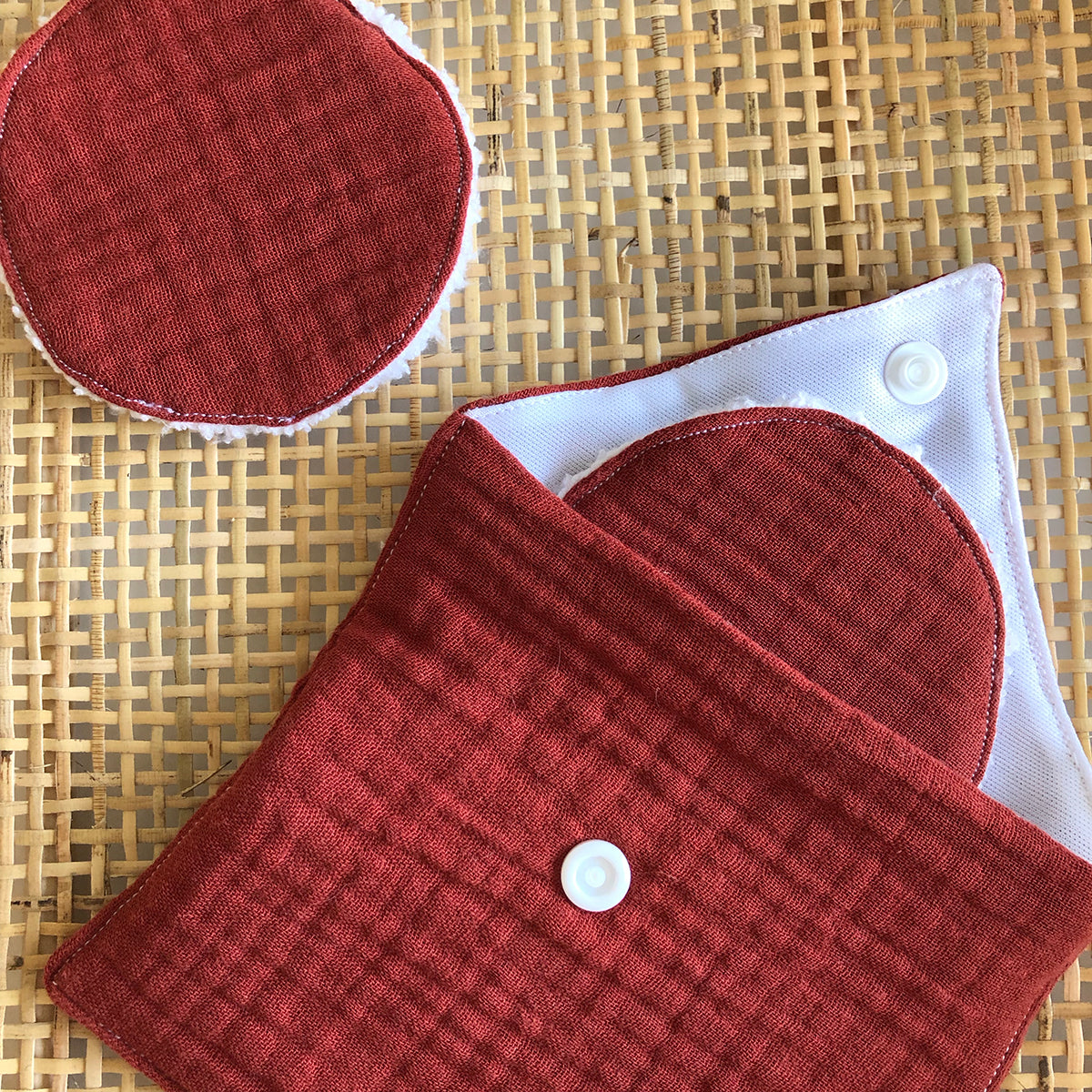 Coussinets d'allaitement et sa pochette de rangement - Terracotta Julifeisgreen